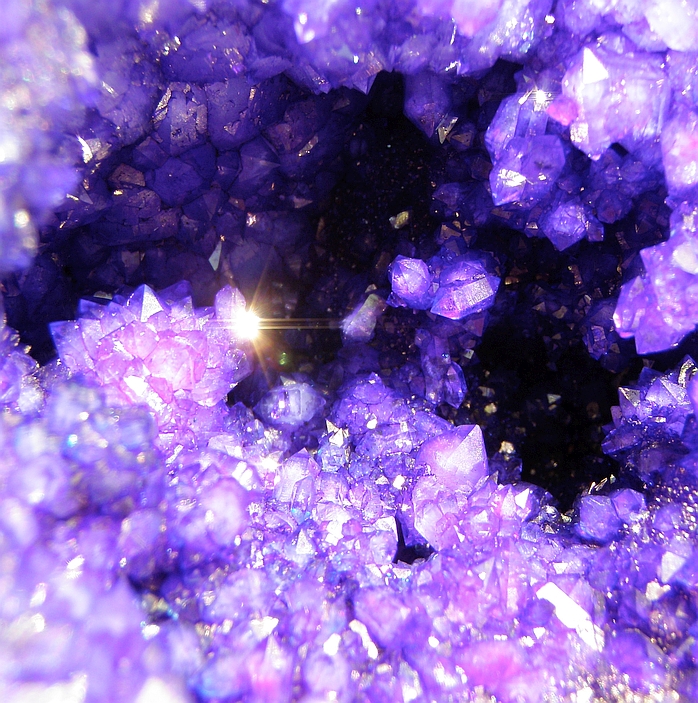 Amethyst in Cobalt 10 x 9 x 9 cm - 59 € mtl./K 450 €